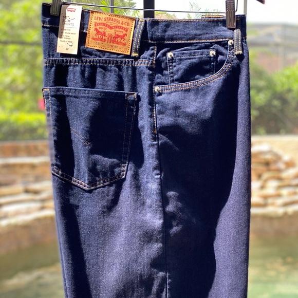 LEVI STRAUSS & CO. 511 SLIM STRETCH JEAN SHORTS - Picture 1 of 9